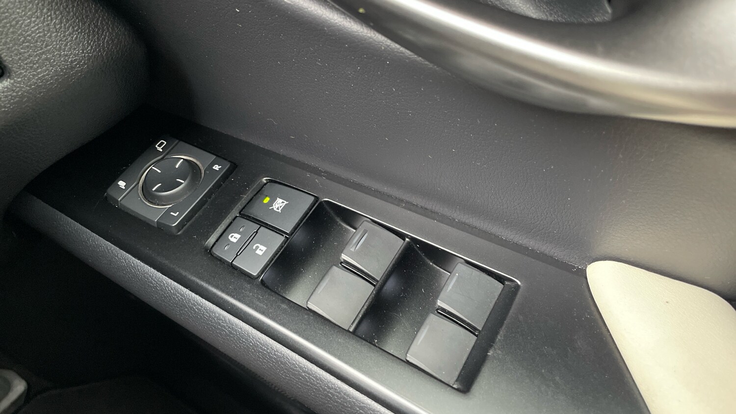 Used Lexus UX 2020 for sale - 76338269: Photo 22