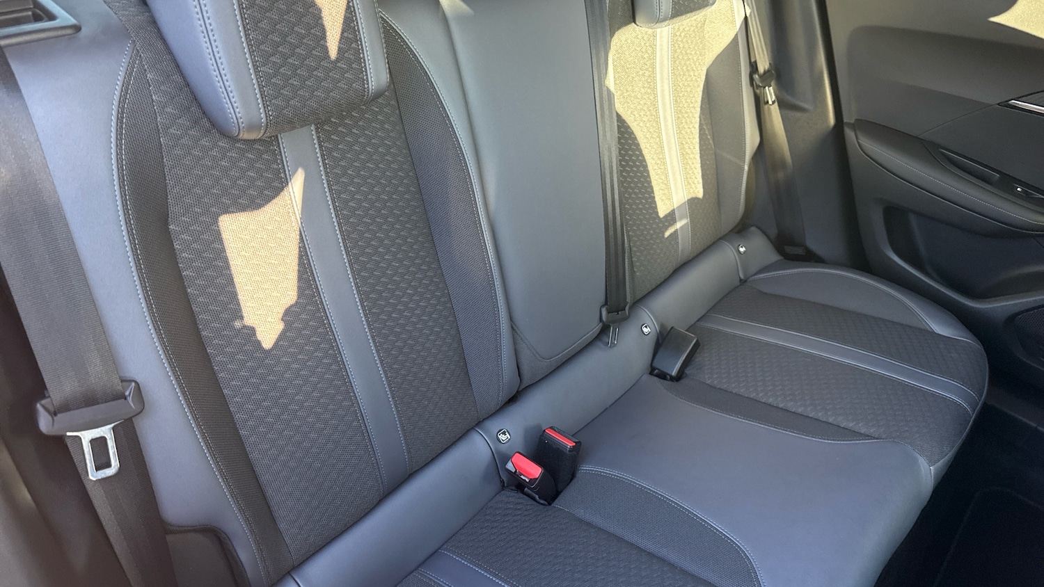 Used Peugeot 2008 2020 for sale - 77092065: Photo 39