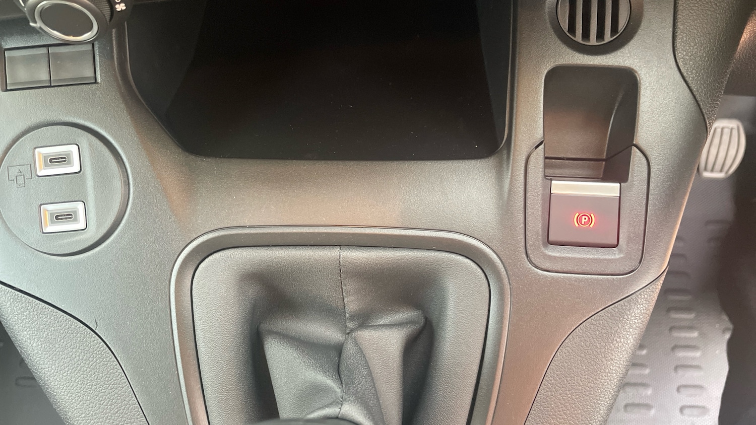 Used Peugeot Partner 2025 for sale - 76061540: Photo 21