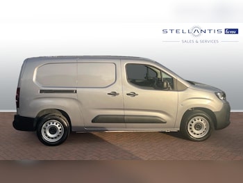 Used Peugeot Partner 2025 for sale - 76061540: Photo 2