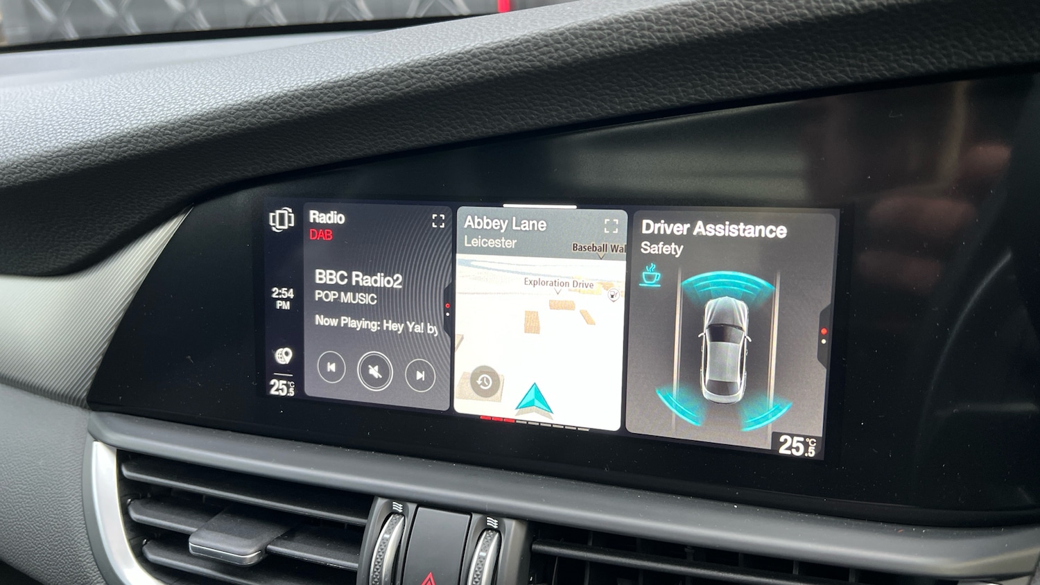 Used Alfa Romeo Giulia 2024 for sale - 77057668: Photo 35