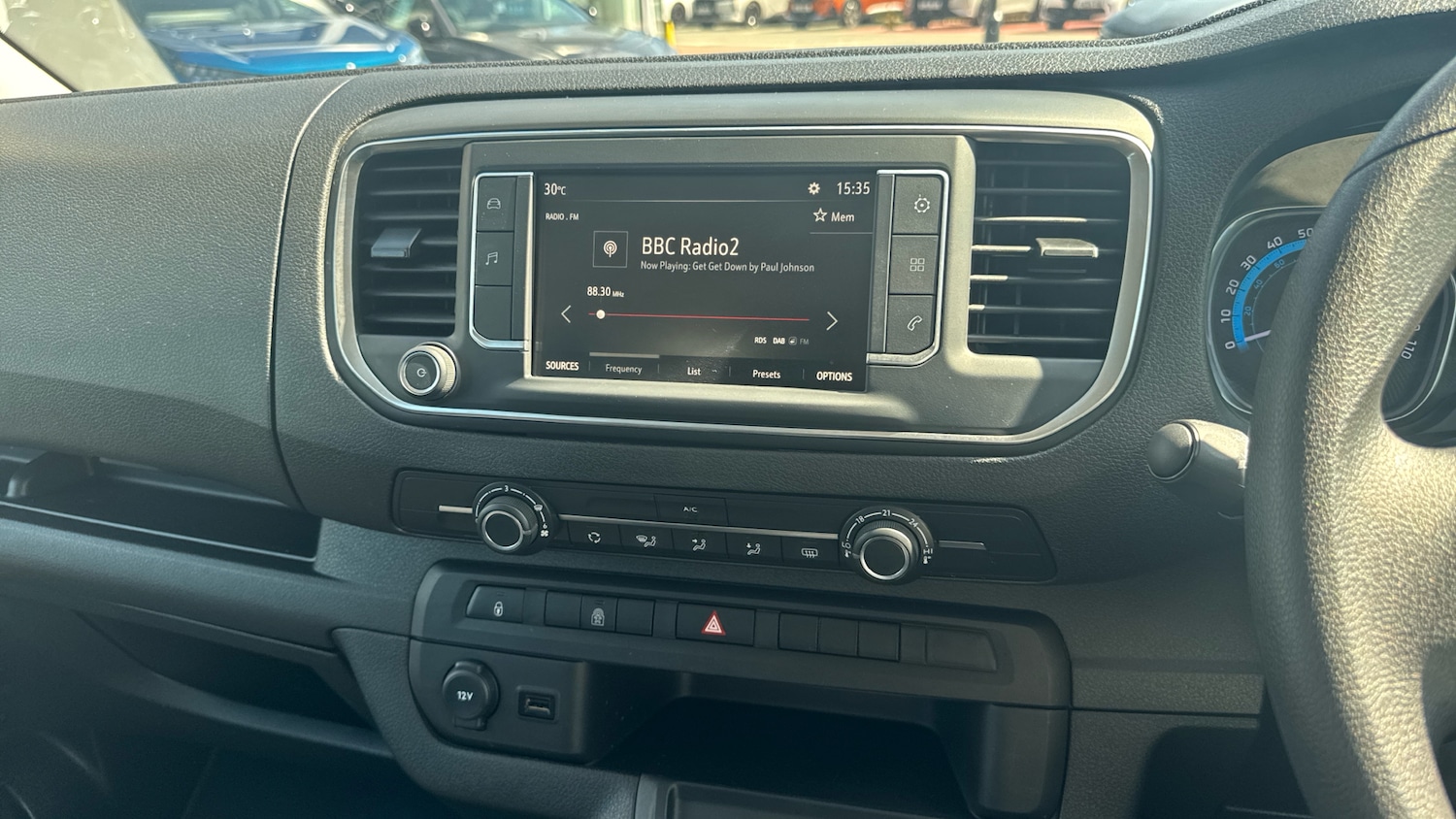 Used Vauxhall Vivaro Life 2023 for sale - 76772593: Photo 10