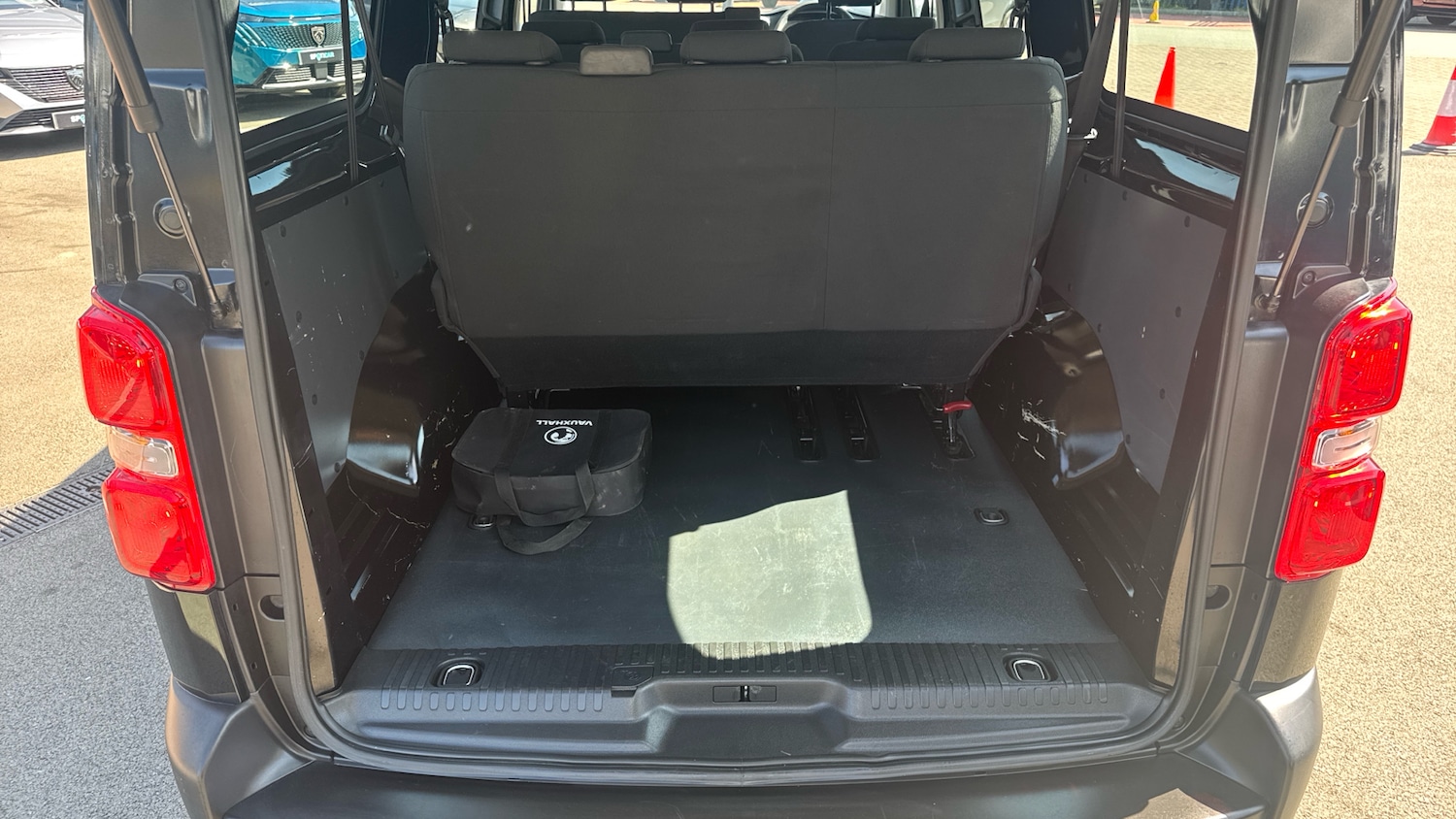 Used Vauxhall Vivaro Life 2023 for sale - 76772593: Photo 19