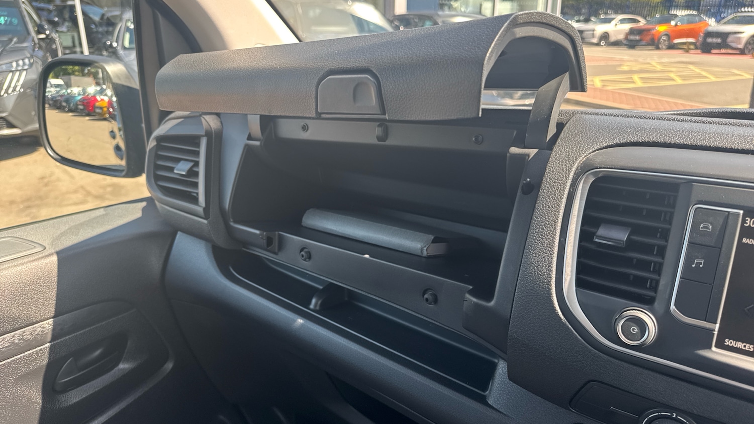 Used Vauxhall Vivaro Life 2023 for sale - 76772593: Photo 29