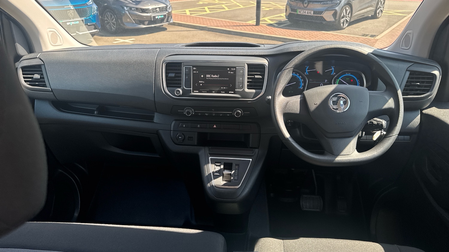 Used Vauxhall Vivaro Life 2023 for sale - 76772593: Photo 4