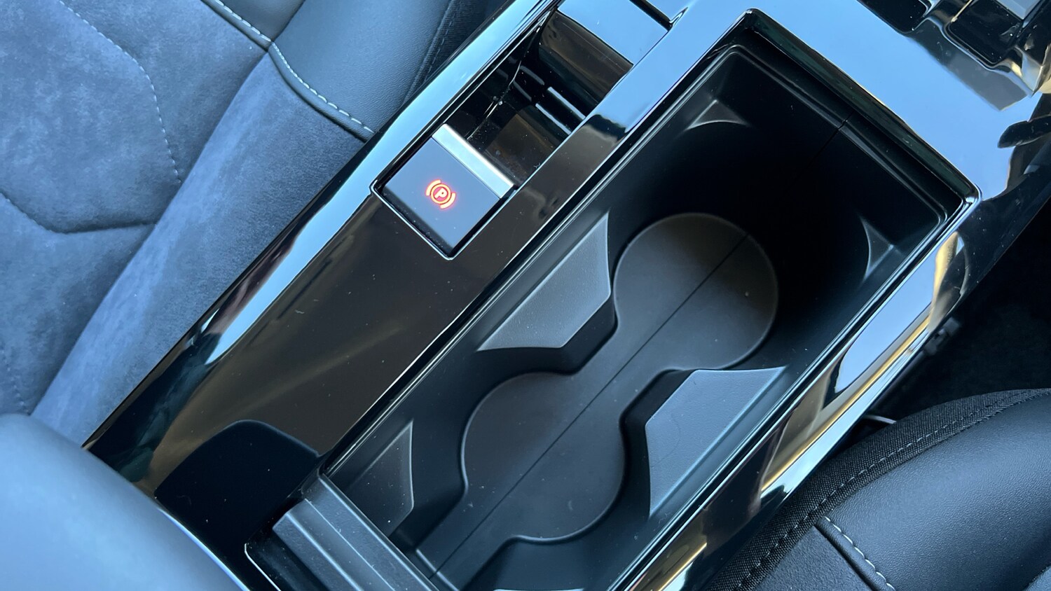 Used Citroen C4 2023 for sale - 76744050: Photo 21