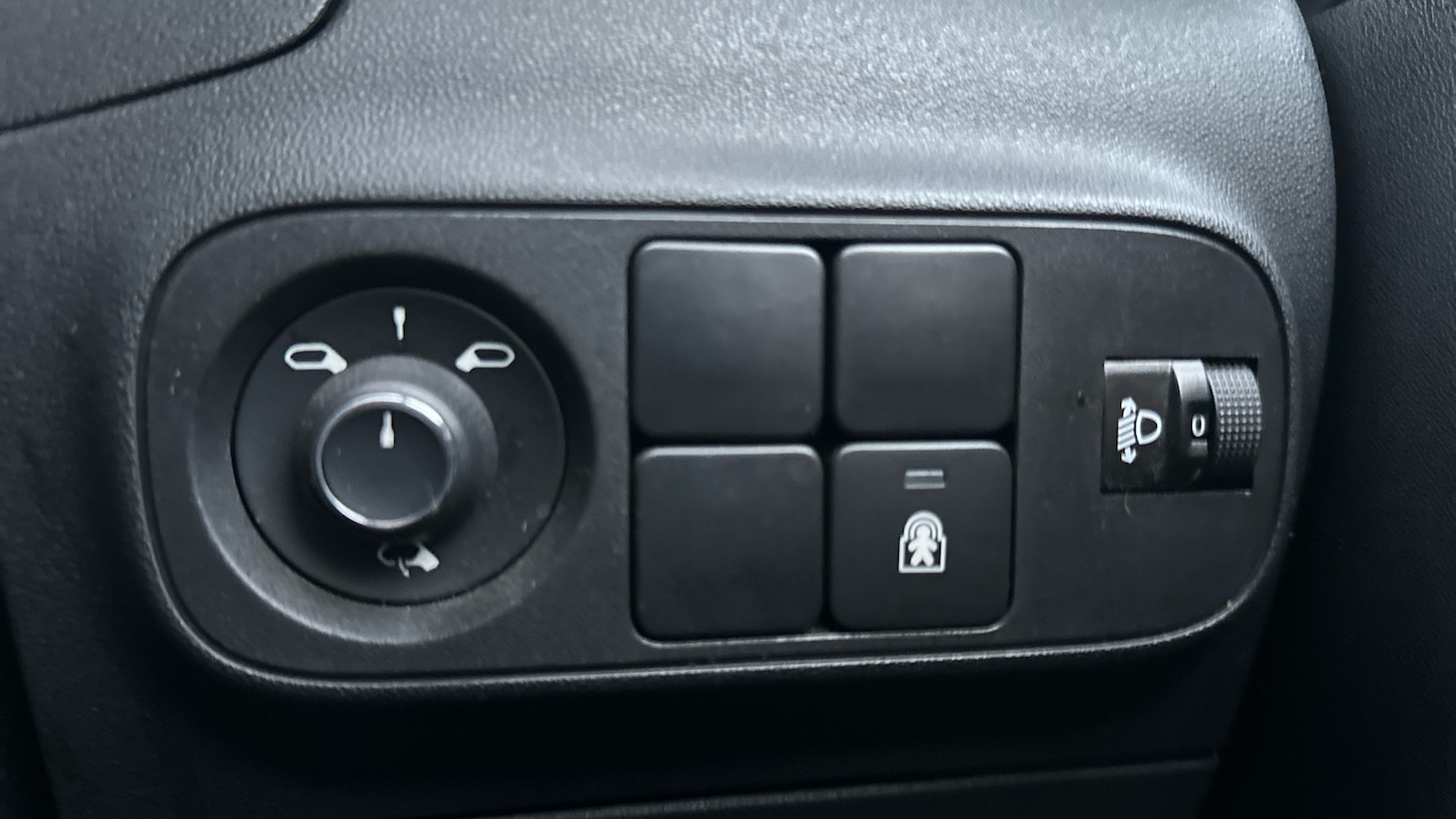 Used Citroen C3 2022 for sale - 76856196: Photo 34