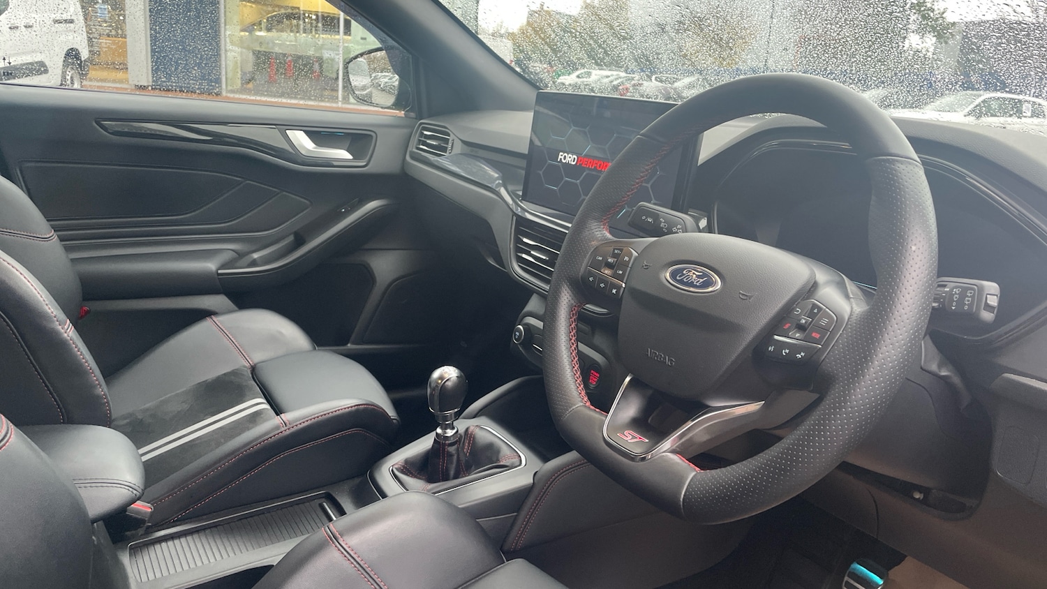 Used Ford Focus 2023 for sale - 76586427: Photo 11