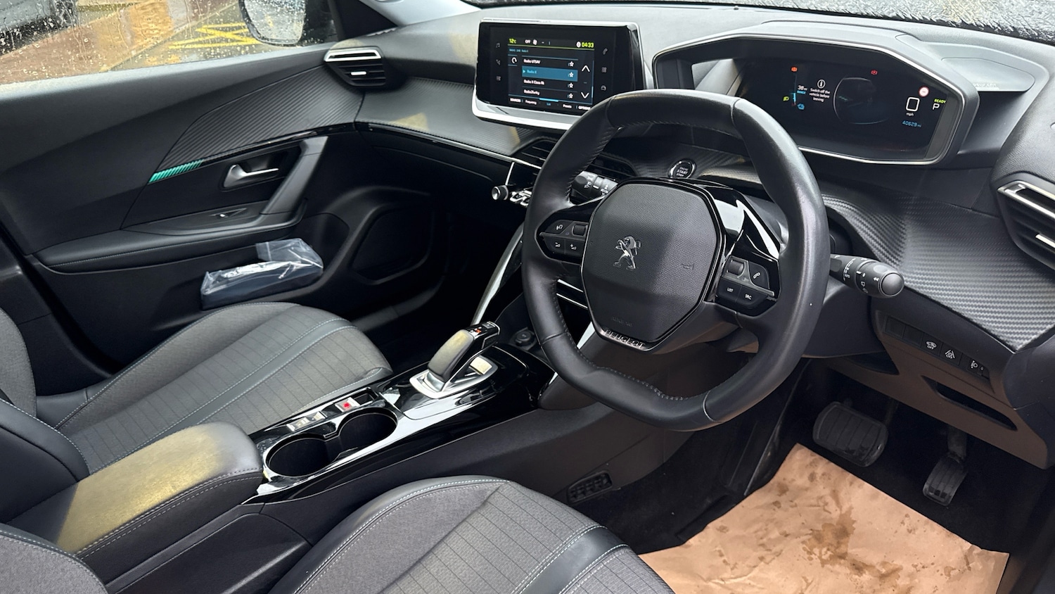 Used Peugeot 2008 2021 for sale - 77638043: Photo 11