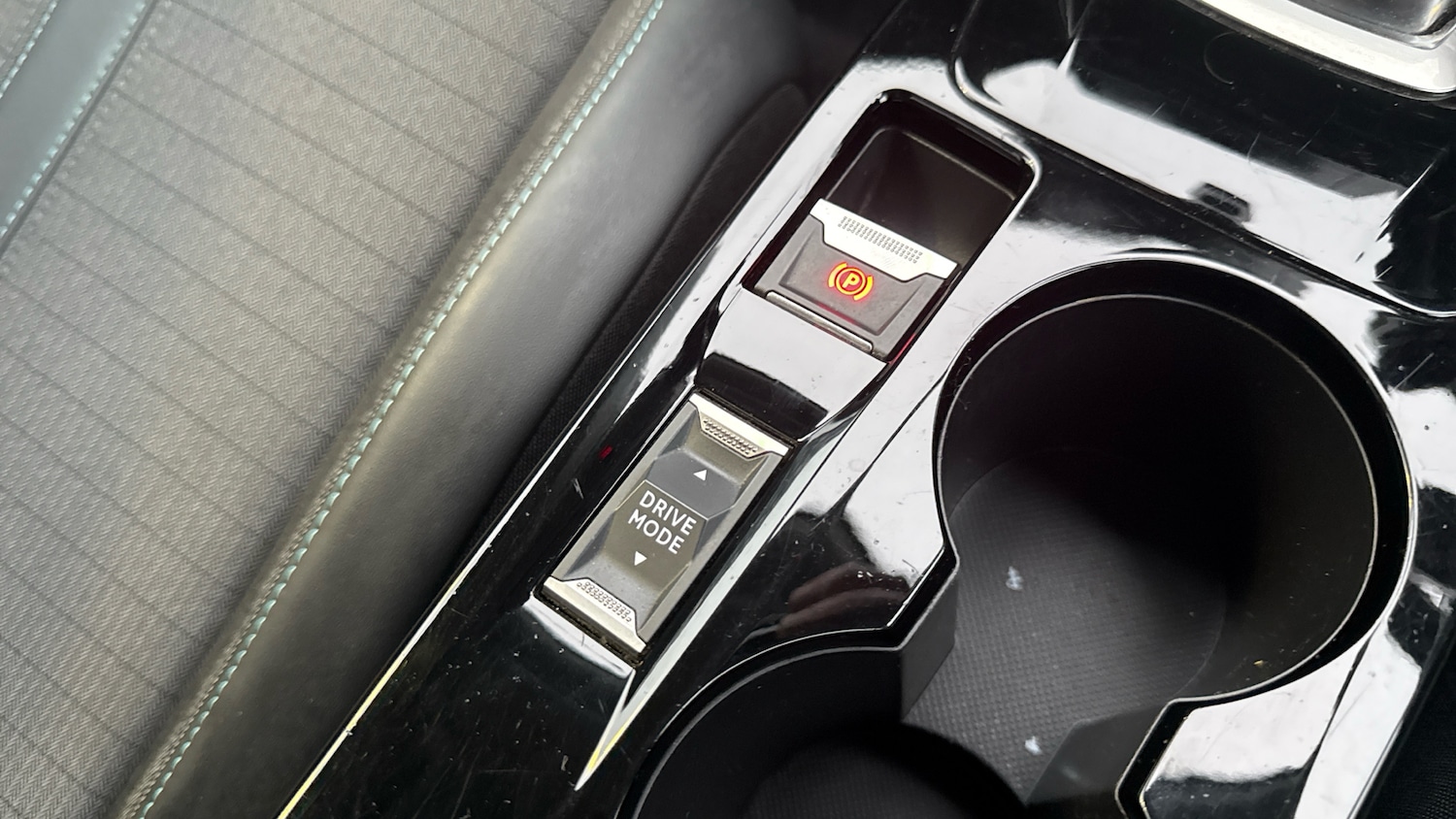 Used Peugeot 2008 2021 for sale - 77638043: Photo 21