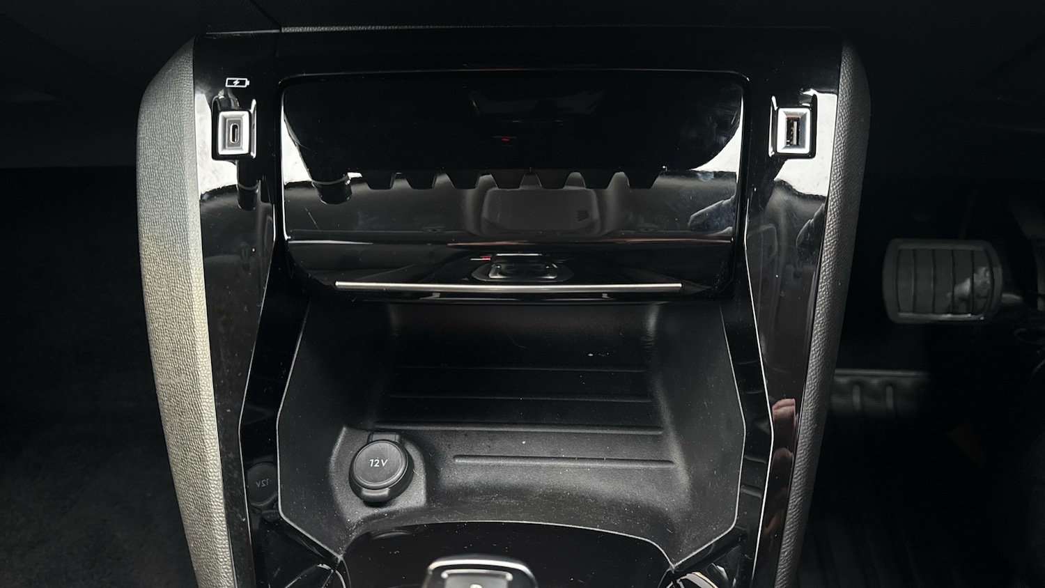 Used Peugeot 2008 2021 for sale - 77638043: Photo 25