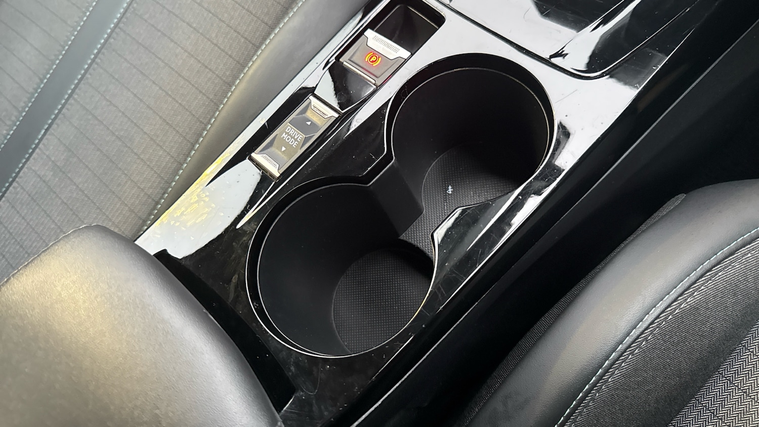 Used Peugeot 2008 2021 for sale - 77638043: Photo 28