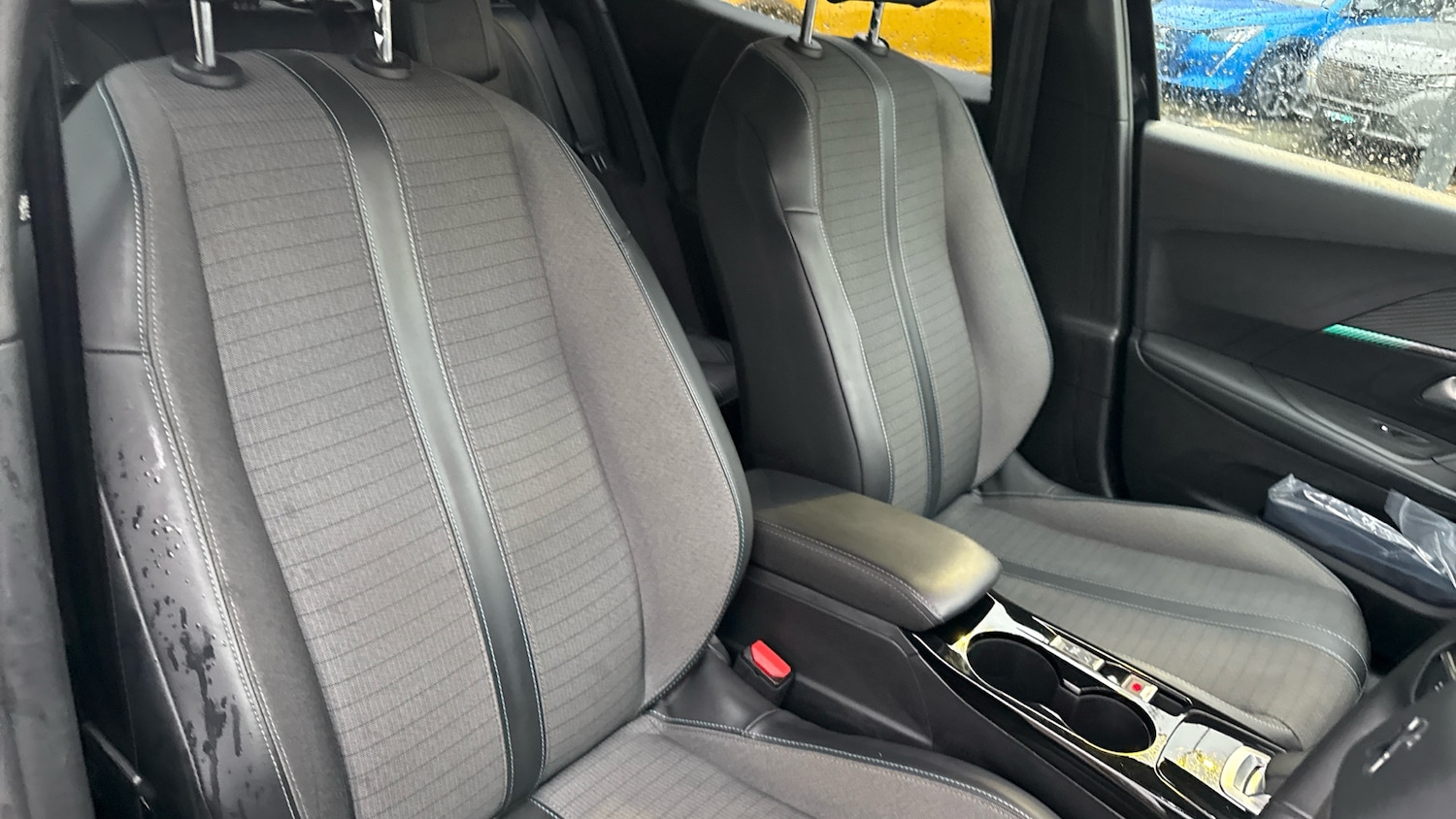 Used Peugeot 2008 2021 for sale - 77638043: Photo 42