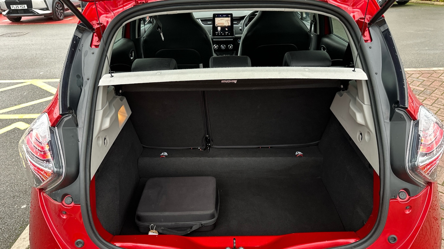 Used Renault Zoe 2020 for sale - 76744080: Photo 20