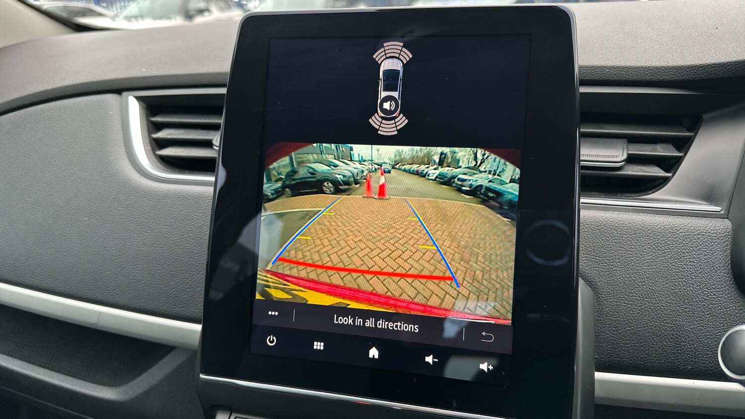 Used Renault Zoe 2020 for sale - 76744080: Photo 30