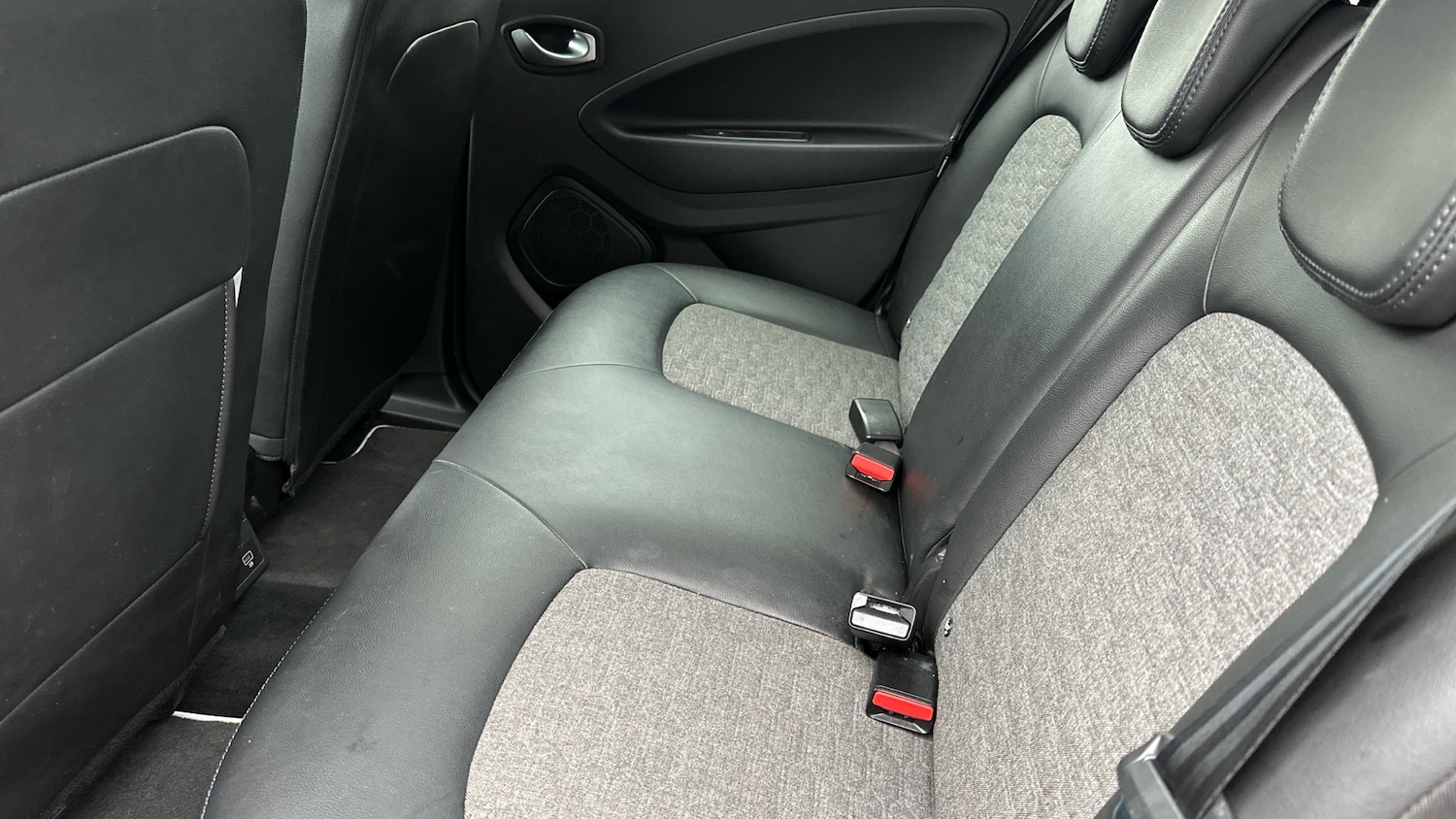 Used Renault Zoe 2020 for sale - 76744080: Photo 34