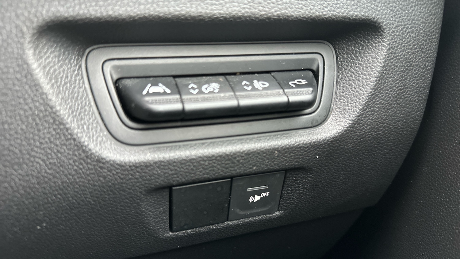 Used Renault Zoe 2020 for sale - 76744080: Photo 35