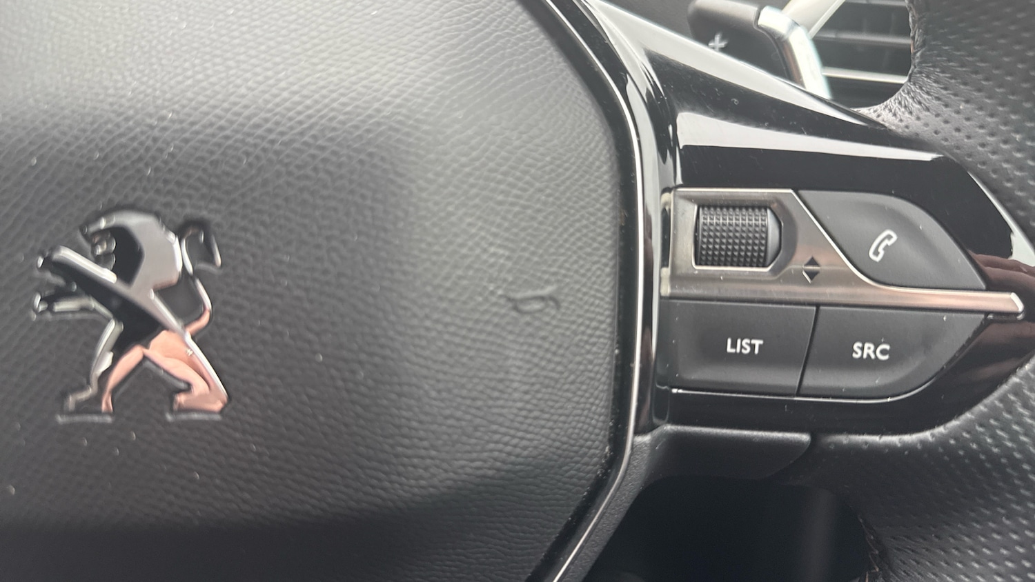 Used Peugeot 3008 2024 for sale - 76168030: Photo 24