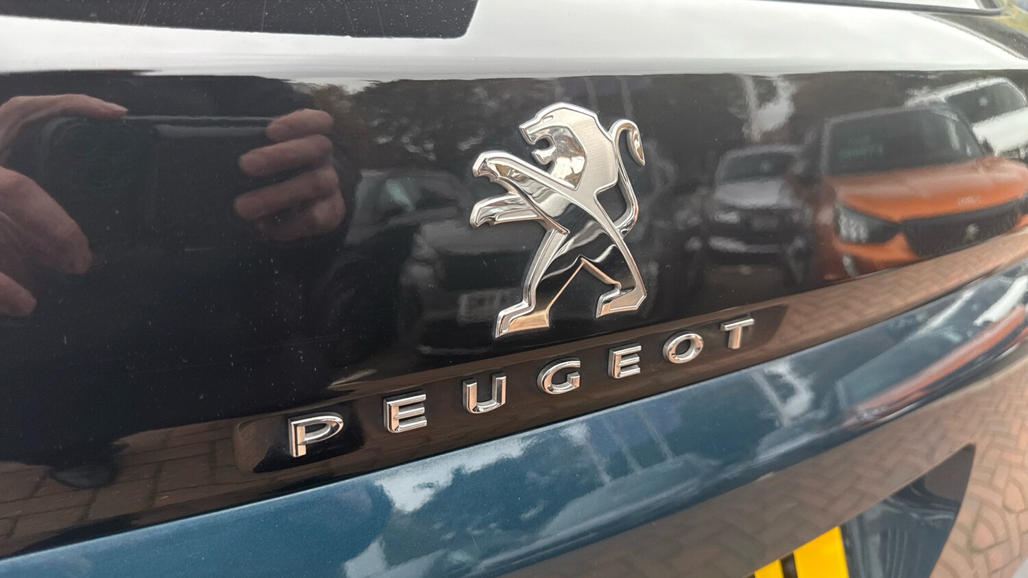 Used Peugeot 3008 2024 for sale - 76168030: Photo 26