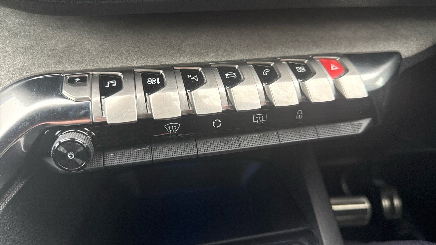 Used Peugeot 3008 2024 for sale - 76168030: Photo 27