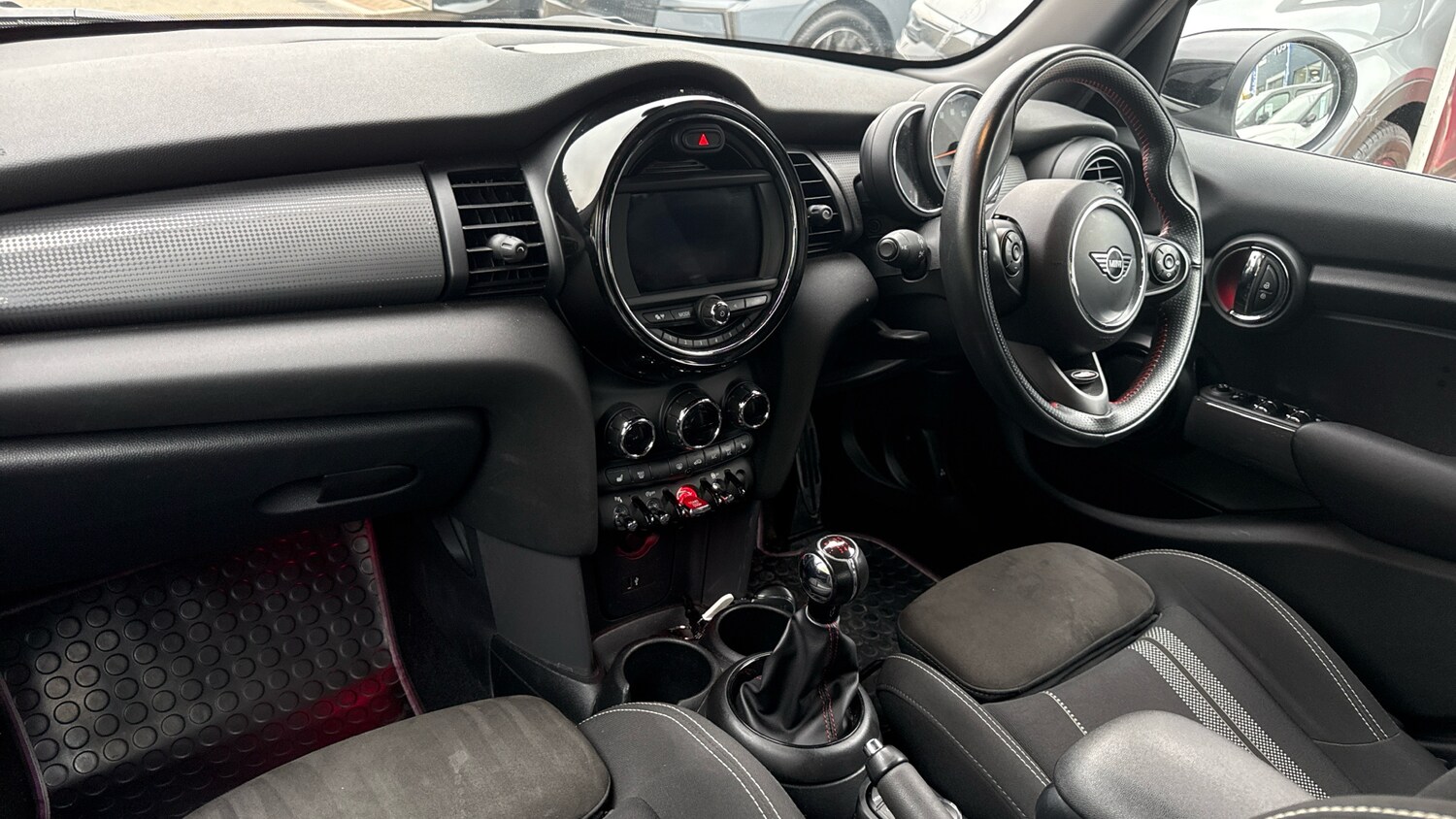 Used MINI Hatch 2020 for sale - 76271372: Photo 12