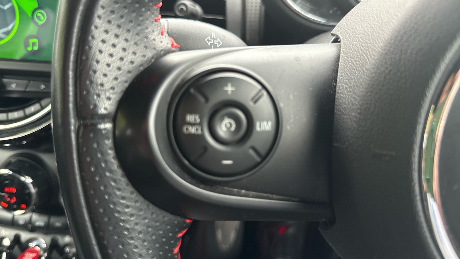 Used MINI Hatch 2020 for sale - 76271372: Photo 23