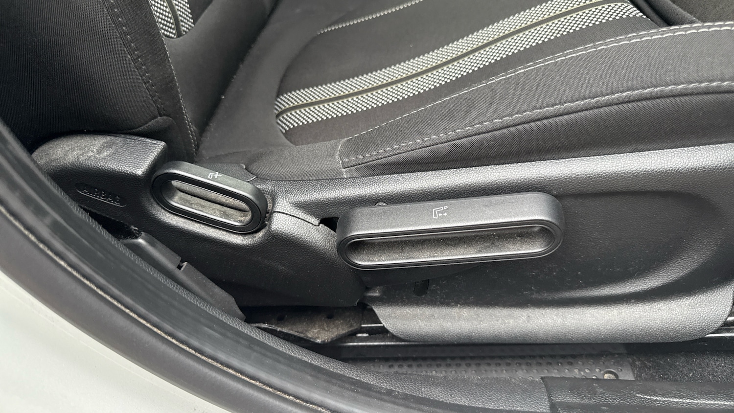 Used MINI Hatch 2020 for sale - 76271372: Photo 52