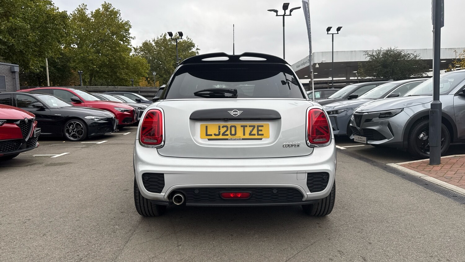 Used MINI Hatch 2020 for sale - 76271372: Photo 9