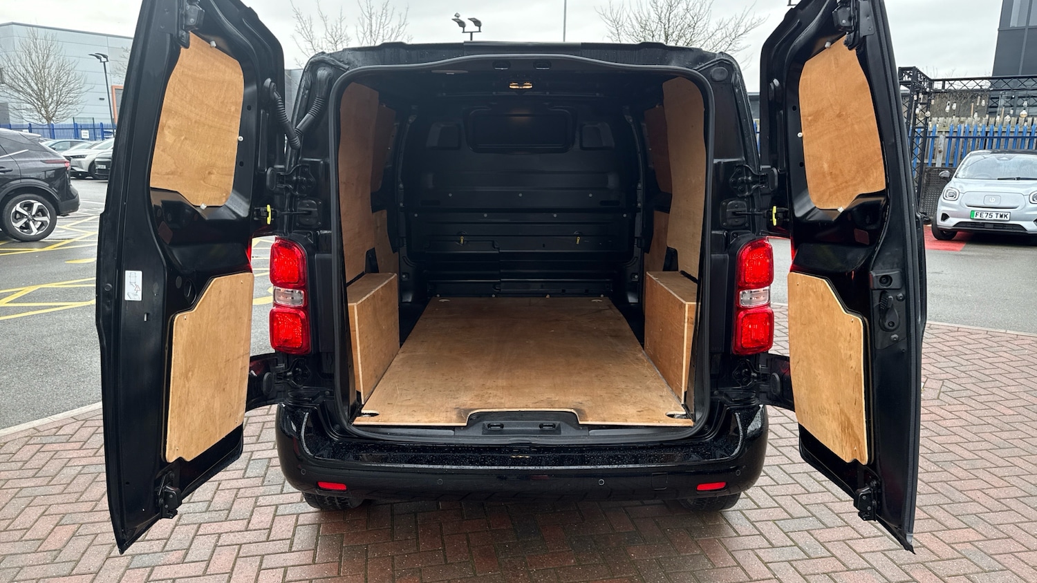 Used Citroen Dispatch 2023 for sale - 77244466: Photo 19