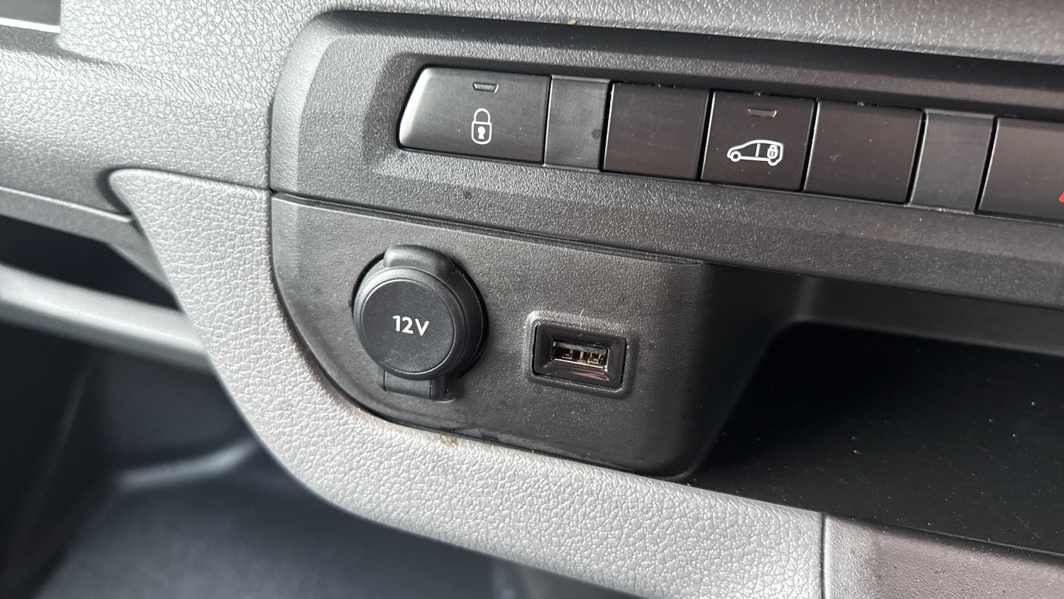 Used Citroen Dispatch 2023 for sale - 77244466: Photo 37