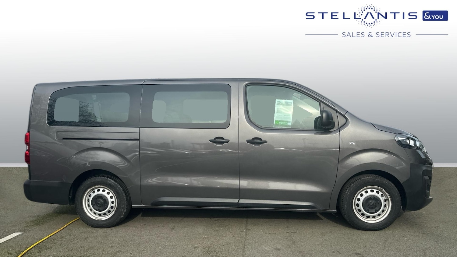 Used Vauxhall Vivaro Life 2023 for sale - 77599621: Photo 2