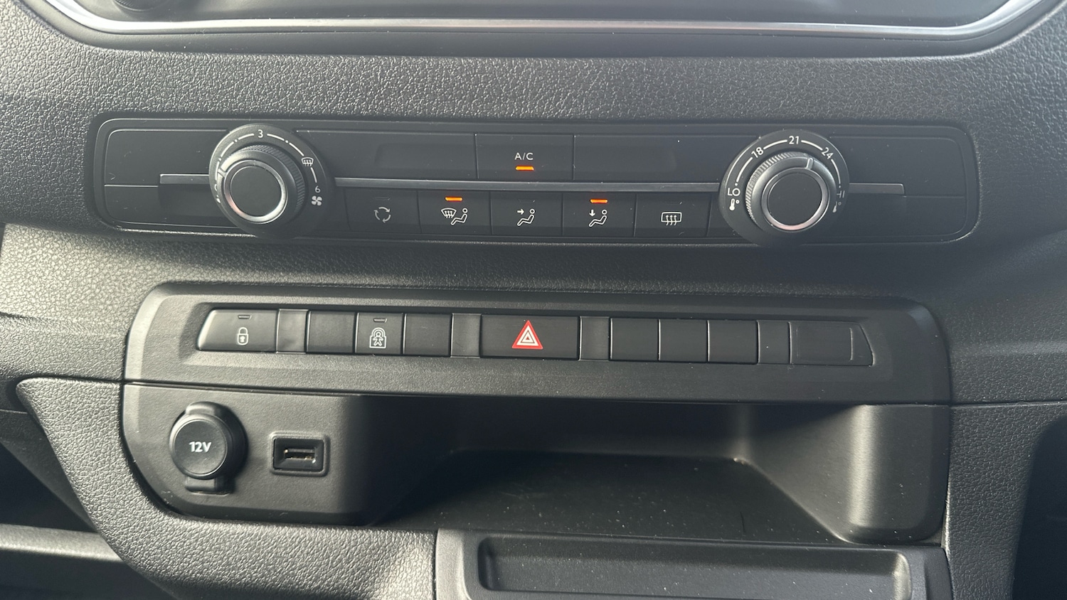 Used Vauxhall Vivaro Life 2023 for sale - 77599621: Photo 23