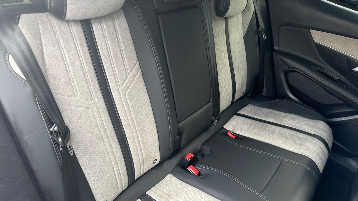 Used Peugeot 3008 2021 for sale - 77192855: Photo 40