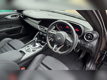 Used Alfa Romeo Giulia 2025 for sale - 76086052: Photo 3