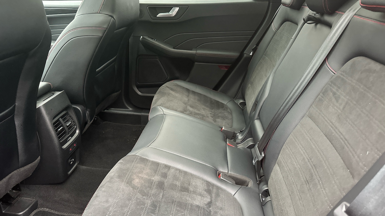 Used Ford Kuga 2022 for sale - 77346207: Photo 31