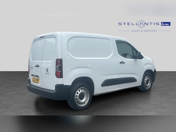 Used Peugeot Partner 2023 for sale - 79249720: Photo