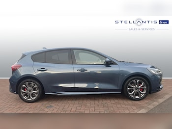 Used Ford Focus 2022 for sale - 76168023: Photo