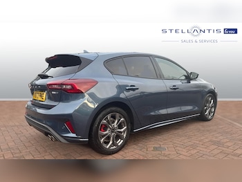 Used Ford Focus 2022 for sale - 76168023: Photo