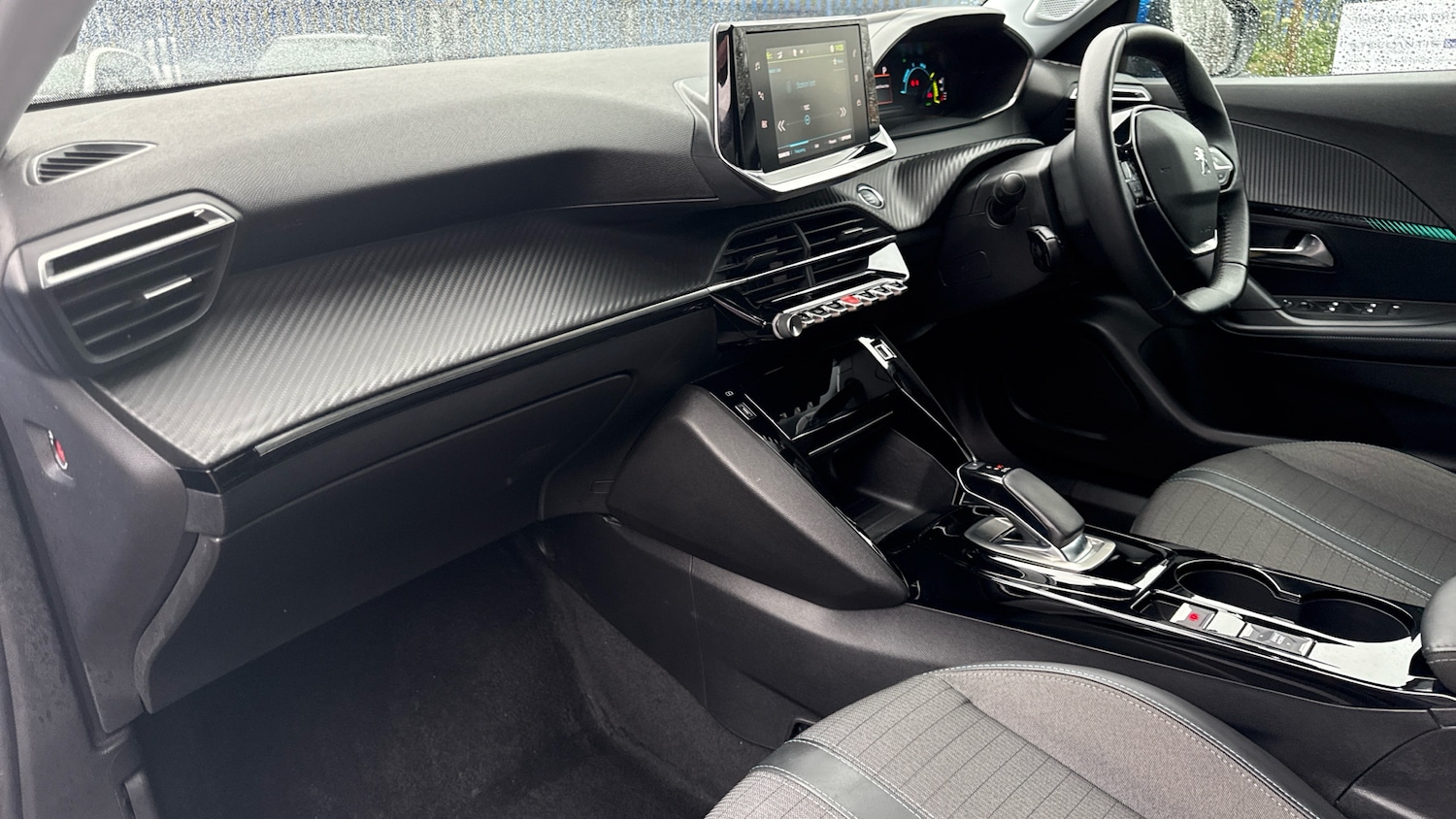 Used Peugeot 2008 2021 for sale - 77638039: Photo 12