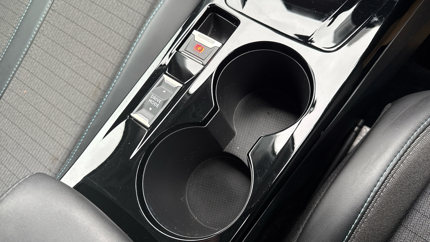 Used Peugeot 2008 2021 for sale - 77638039: Photo 21