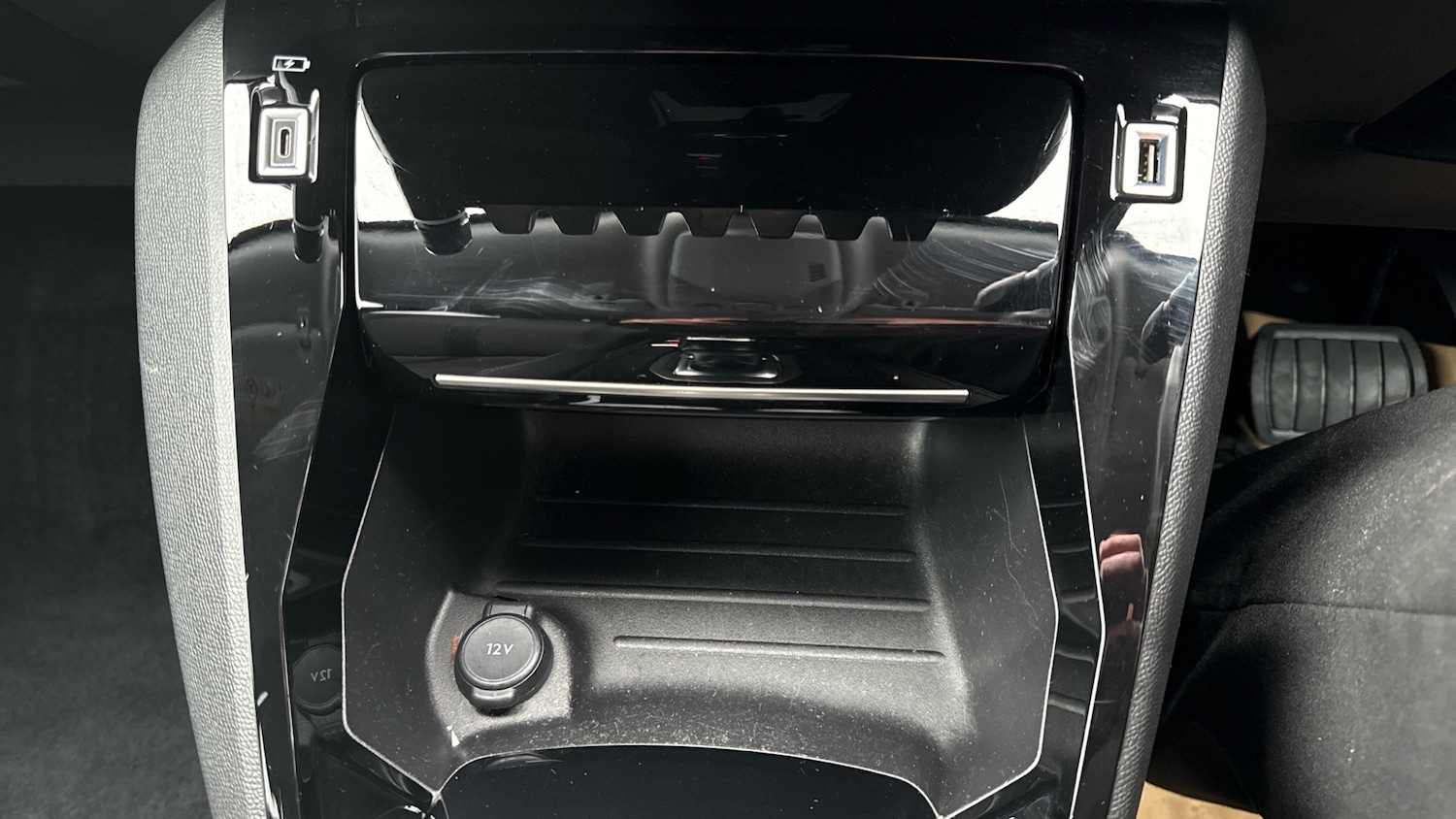 Used Peugeot 2008 2021 for sale - 77638039: Photo 27