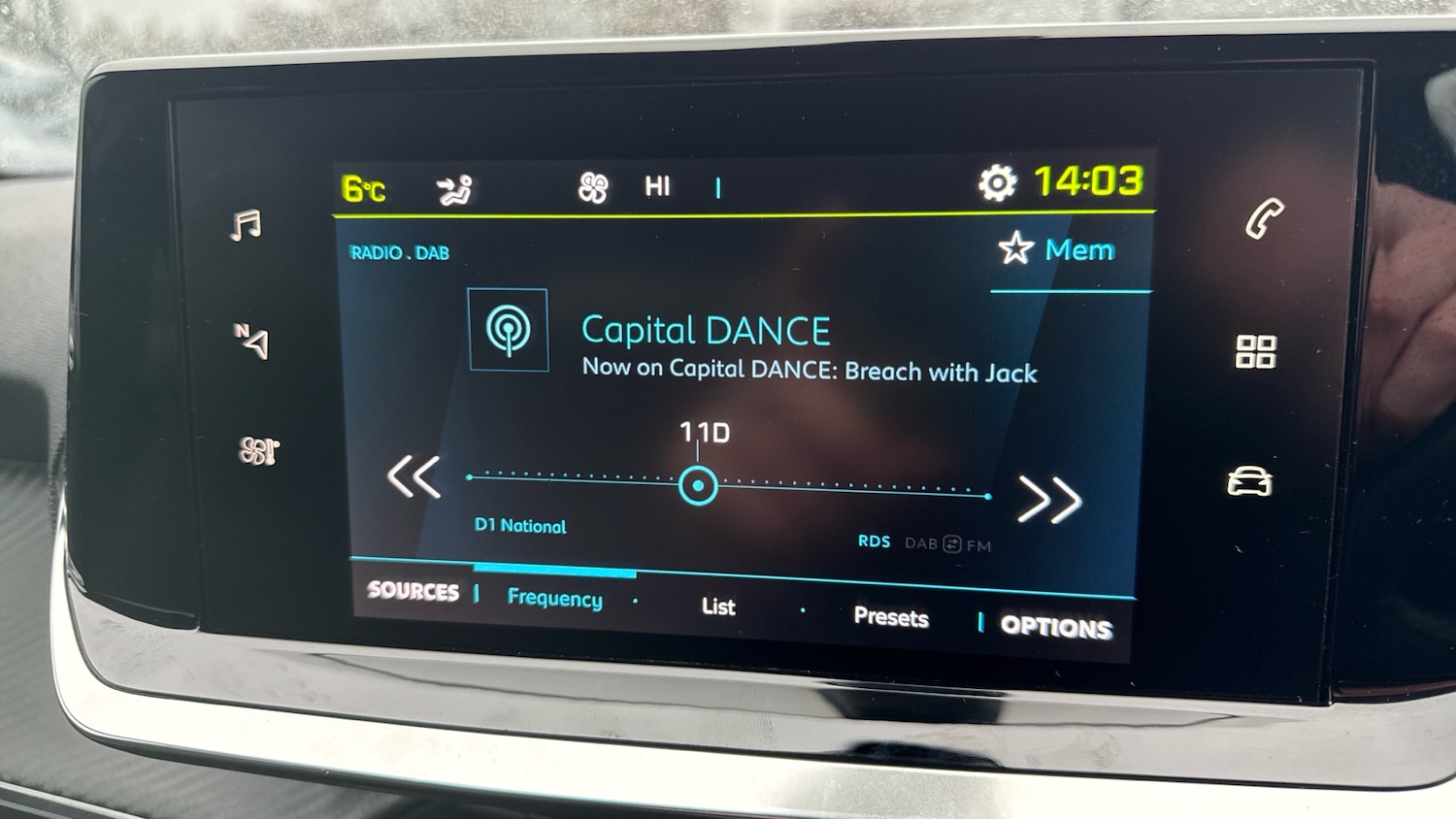 Used Peugeot 2008 2021 for sale - 77638039: Photo 29