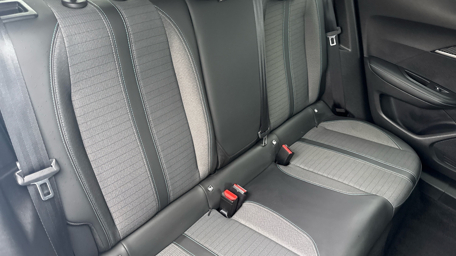 Used Peugeot 2008 2021 for sale - 77638039: Photo 39