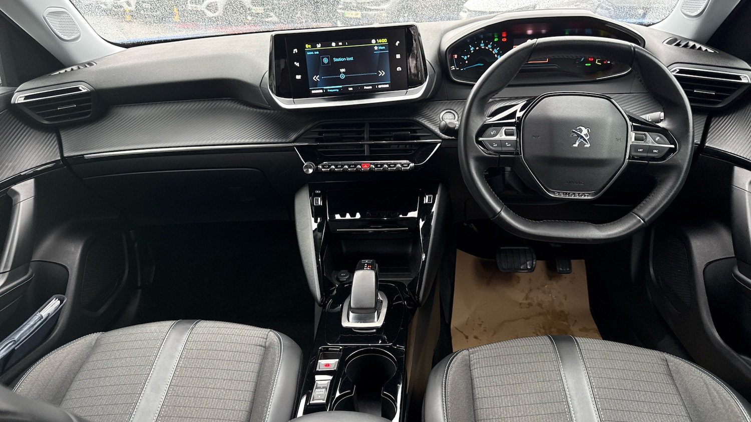 Used Peugeot 2008 2021 for sale - 77638039: Photo 4