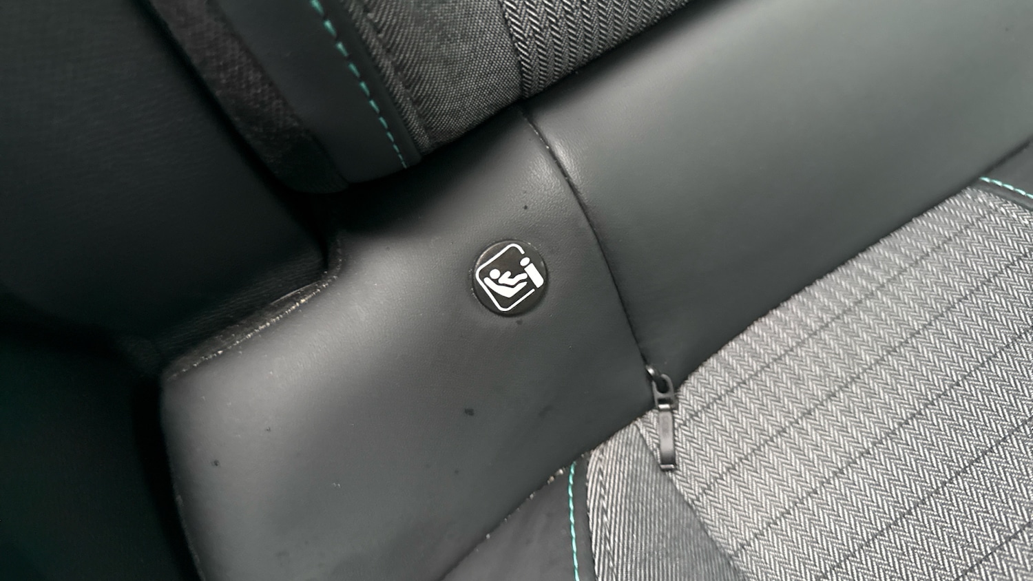 Used Peugeot 2008 2021 for sale - 77638039: Photo 40