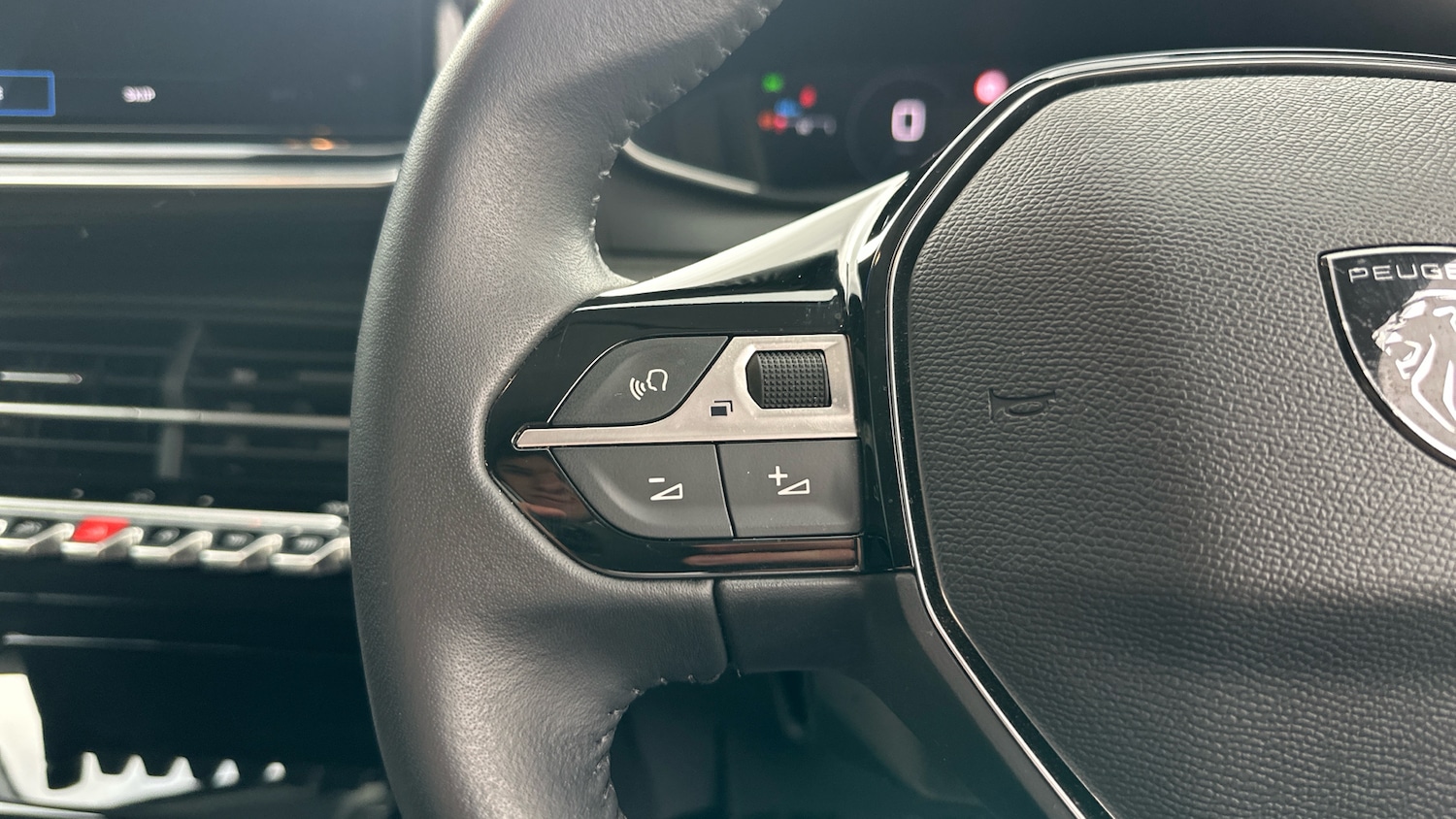 Used Peugeot 208 2024 for sale - 76338268: Photo 23