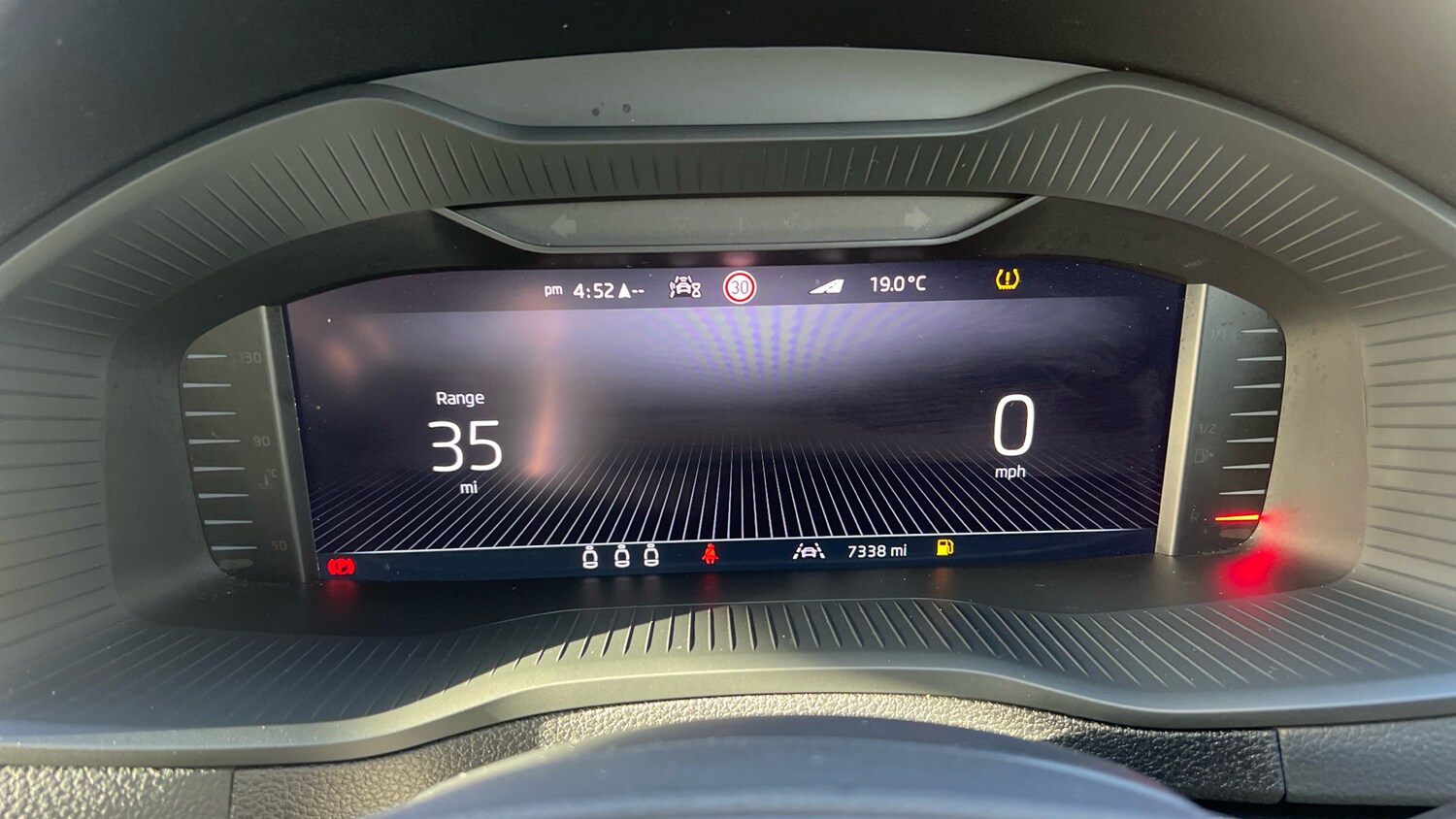 Used Skoda Karoq 2024 for sale - 75901282: Photo 13