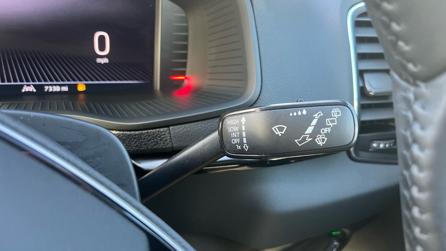 Used Skoda Karoq 2024 for sale - 75901282: Photo 28