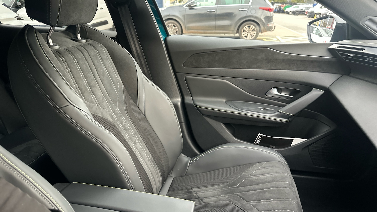 Used Peugeot 408 2024 for sale - 76574299: Photo 42