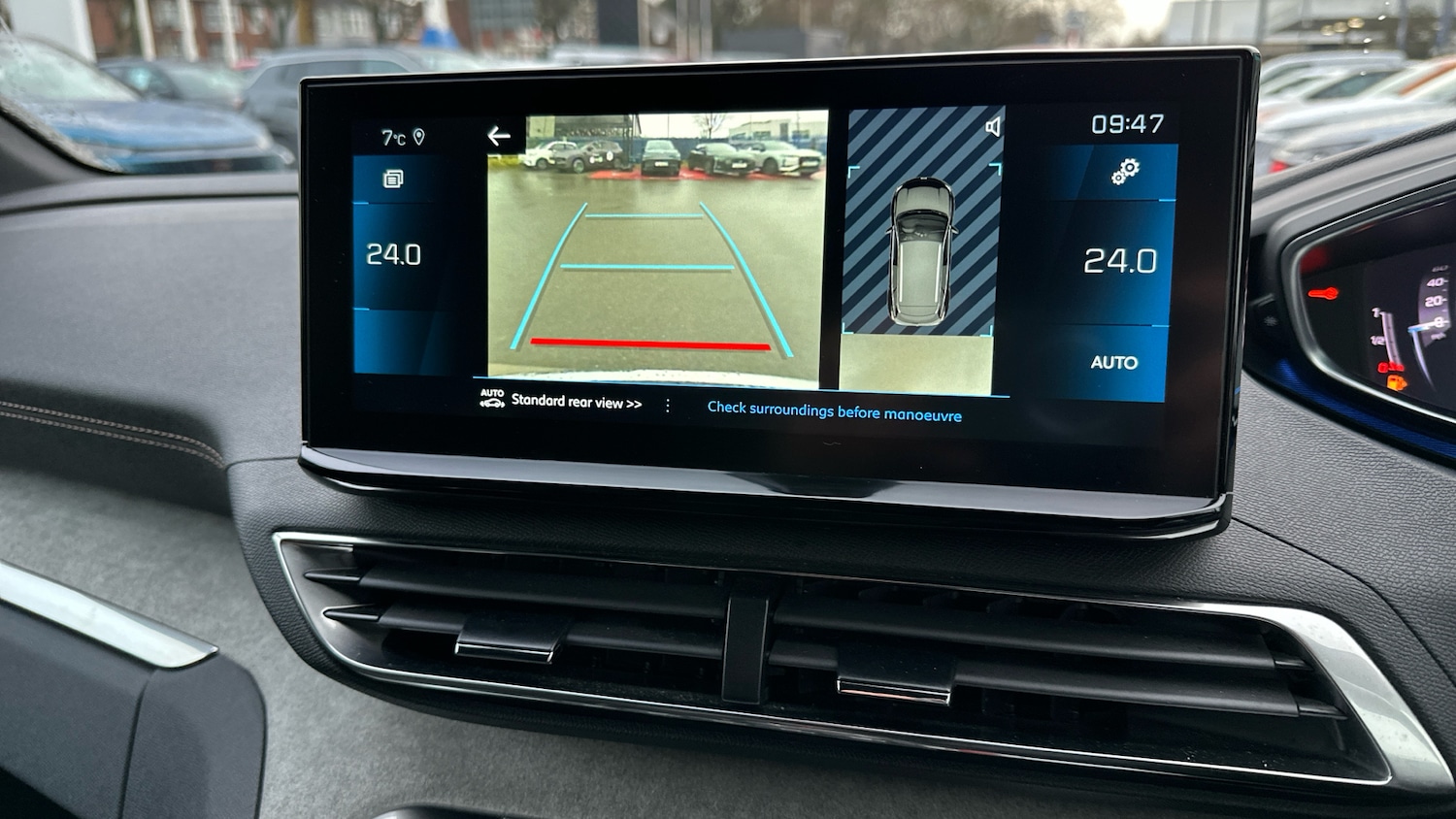 Used Peugeot 3008 2022 for sale - 76966110: Photo 29